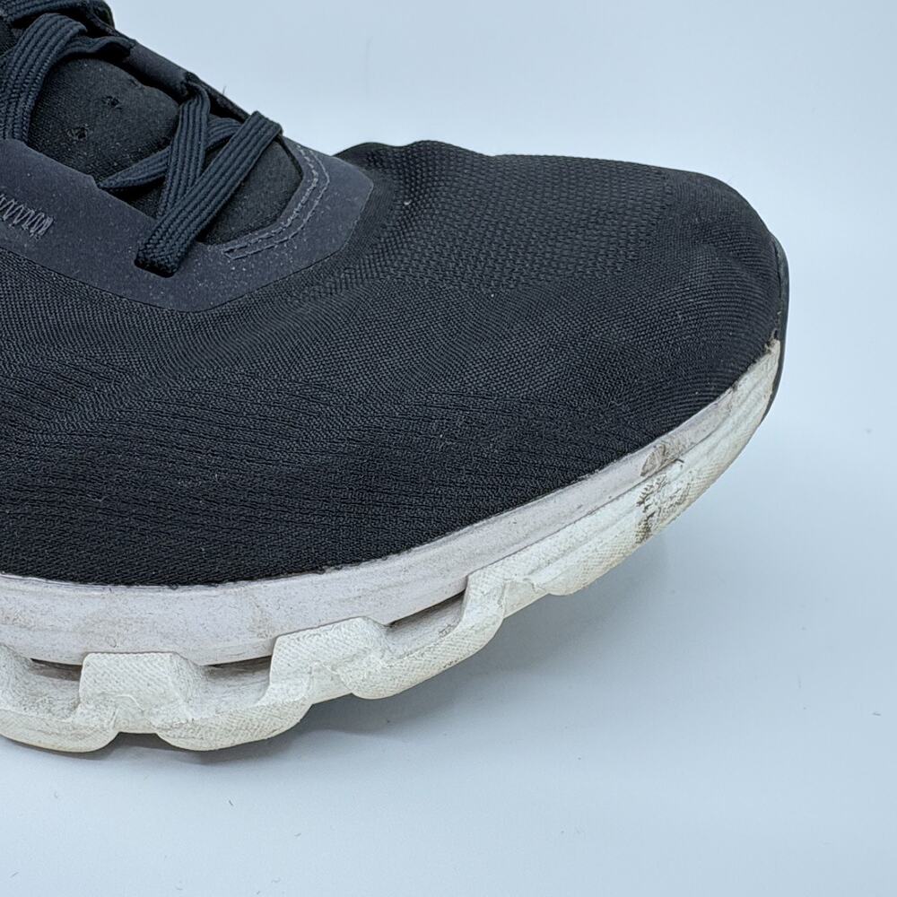 On Cloud Men Running Shoes Black White Swiss Engineering Sneakers US 11 Used - Picture 7 of 16